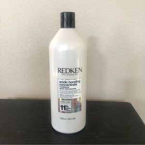 Redken Acidic Bonding Concentrate Conditioner